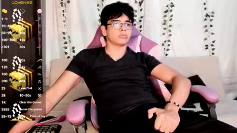 Snapshot of _an_drew18 chatting on September 2025 09:42:02 PM _an_drew18 online show from September 2025 09:42:02 PM