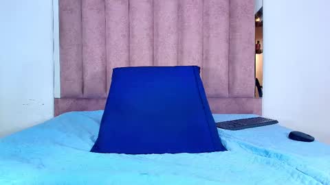 Any online show from October 2025 07:22:01 PM