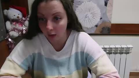 Snapshot of _annabelle_lee chatting on December 2024 10:23:02 AM Anna online show from December 2024 10:23:02 AM