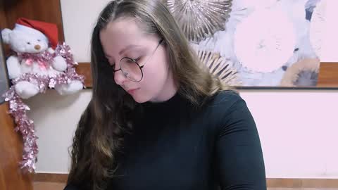 Snapshot of _annabelle_lee chatting on December 2024 04:21:02 PM Anna online show from December 2024 04:21:02 PM