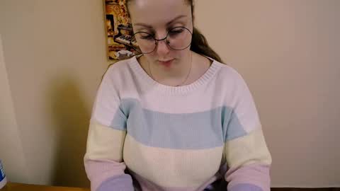 Snapshot of _annabelle_lee chatting on January 2025 11:03:01 AM Anna online show from January 2025 11:03:01 AM