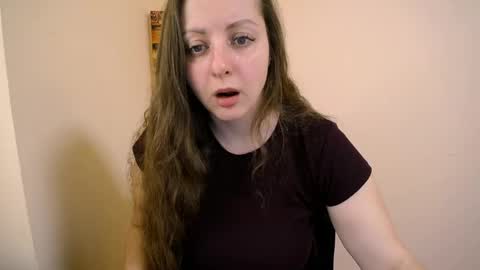 Snapshot of _annabelle_lee chatting on January 2025 07:46:01 AM Anna online show from January 2025 07:46:01 AM
