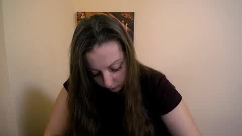 Snapshot of _annabelle_lee chatting on January 2025 11:48:01 AM Anna online show from January 2025 11:48:01 AM