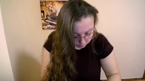 Snapshot of _annabelle_lee chatting on February 2025 08:19:02 AM Anna online show from February 2025 08:19:02 AM