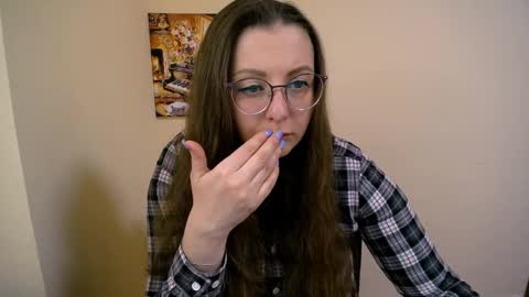 Snapshot of _annabelle_lee chatting on February 2025 10:15:02 AM Anna online show from February 2025 10:15:02 AM