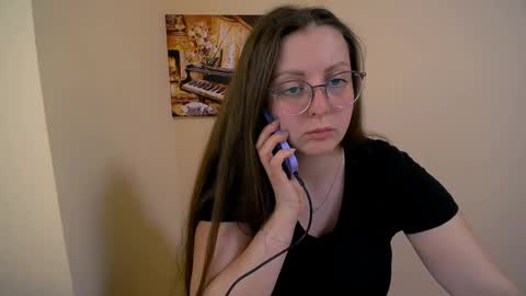 Snapshot of _annabelle_lee chatting on March 2025 10:37:02 AM Anna online show from March 2025 10:37:02 AM