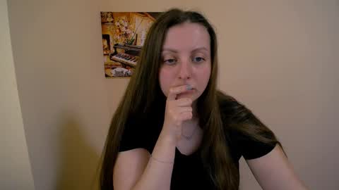 Snapshot of _annabelle_lee chatting on March 2025 01:40:02 PM Anna online show from March 2025 01:40:02 PM