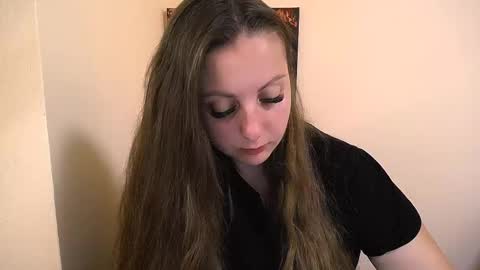 Snapshot of _annabelle_lee chatting on September 2025 06:24:01 AM Anna online show from September 2025 06:24:01 AM