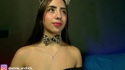 Snapshot of _annie_andrick_ chatting on October 2025 02:28:01 PM Annie Andrick online show from October 2025 02:28:01 PM