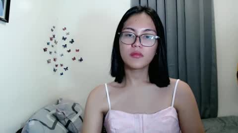 Jhiane online show from December 2024 12:13:01 PM