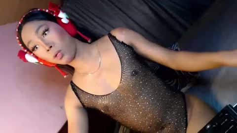 _asiancutie online show from December 2024 03:29:01 AM