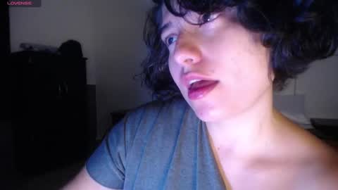 Snapshot of _atenea_golden chatting on January 2025 11:02:01 PM atenea online show from January 2025 11:02:01 PM