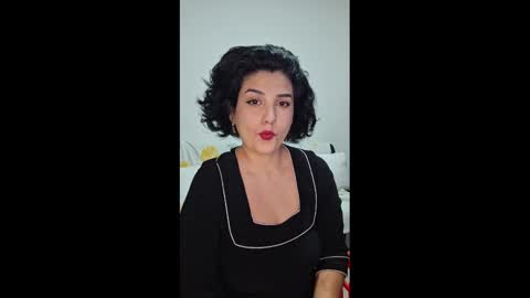 Snapshot of _atenea_golden chatting on March 2025 12:37:02 AM atenea online show from March 2025 12:37:02 AM