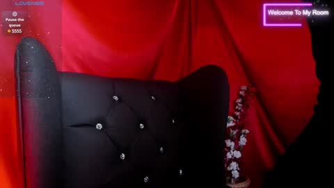 Aurora online show from January 2025 04:53:01 PM