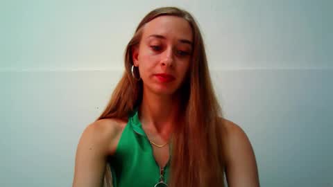 Snapshot of _aurora_sweet chatting on September 2025 02:09:02 PM _aurora_sweet online show from September 2025 02:09:02 PM