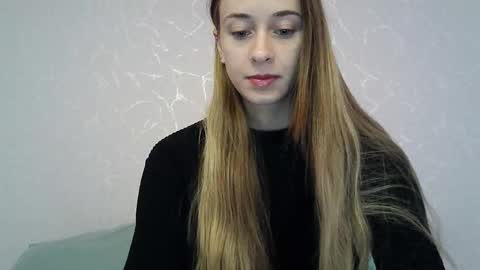 Snapshot of _aurora_sweet chatting on October 2025 12:13:02 PM _aurora_sweet online show from October 2025 12:13:02 PM