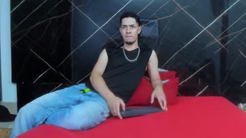 _axel_09 online show from September 2025 04:25:02 AM