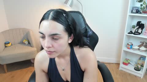 Snapshot of _bellaevans_ chatting on February 2025 08:24:01 AM Bella Evans online show from February 2025 08:24:01 AM