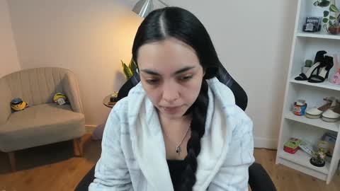 Snapshot of _bellaevans_ chatting on February 2025 04:59:01 AM Bella Evans online show from February 2025 04:59:01 AM