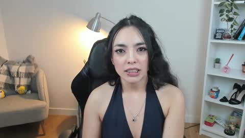 Snapshot of _bellaevans_ chatting on March 2025 12:20:01 PM Bella Evans online show from March 2025 12:20:01 PM