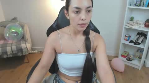 Snapshot of _bellaevans_ chatting on September 2025 04:47:02 AM Bella Evans online show from September 2025 04:47:02 AM