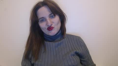 _biscotti_ online show from February 2025 07:53:01 PM