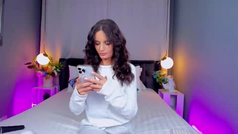 Snapshot of _carlawhite_ chatting on October 2025 03:46:02 AM _carlawhite_ online show from October 2025 03:46:02 AM