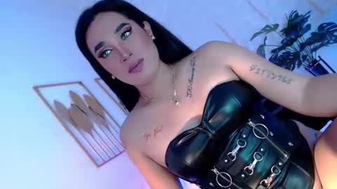 Snapshot of _caroline69 chatting on October 2025 06:06:02 AM Caroline online show from October 2025 06:06:02 AM