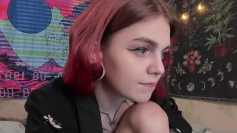 Snapshot of _caroline_coy chatting on February 2025 06:13:02 PM Caroline online show from February 2025 06:13:02 PM