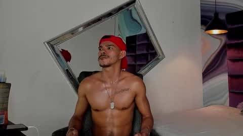 chris online show from September 2025 08:54:02 PM