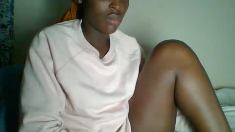 Snapshot of _clara01 chatting on January 2025 05:39:01 PM clara online show from January 2025 05:39:01 PM