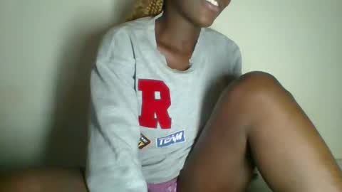 Snapshot of _clara01 chatting on February 2025 01:35:02 PM clara online show from February 2025 01:35:02 PM