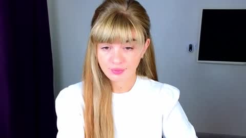 D online show from October 2025 03:07:02 AM