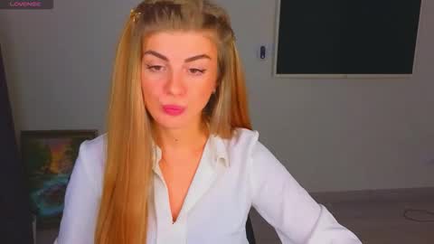 D online show from November 2025 03:56:01 PM