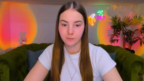 Erika online show from December 2025 09:14:01 AM