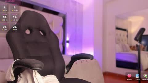     online show from October 2025 08:28:02 PM