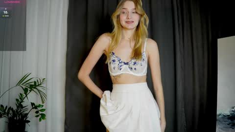 Alice online show from March 2025 12:12:01 PM