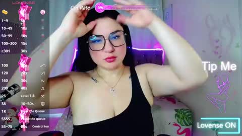 _curvy_mature_ online show from January 2025 11:25:01 AM