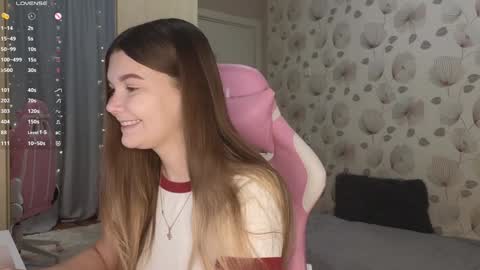 Snapshot of _cute_ice chatting on December 2024 05:05:02 AM _cute_ice online show from December 2024 05:05:02 AM