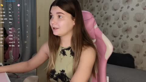 Snapshot of _cute_ice chatting on January 2025 04:48:02 AM _cute_ice online show from January 2025 04:48:02 AM