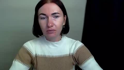 Snapshot of _cutie_and_shy_ chatting on October 2025 07:06:02 AM _cutie_and_shy_ online show from October 2025 07:06:02 AM