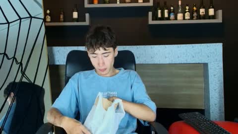 Snapshot of _dantfox_ chatting on November 2025 08:53:02 PM Dante online show from November 2025 08:53:02 PM