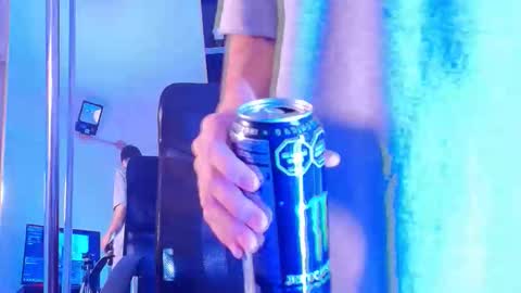 Snapshot of _dantfox_ chatting on November 2025 08:10:01 PM Dante online show from November 2025 08:10:01 PM