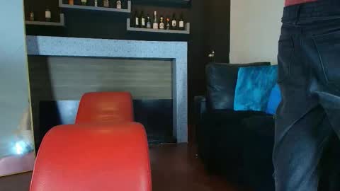 Snapshot of _dantfox_ chatting on November 2025 09:03:02 PM Dante online show from November 2025 09:03:02 PM