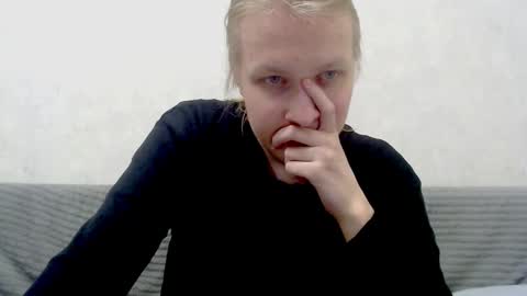 Snapshot of _dash_ chatting on January 2025 03:42:02 PM Tony online show from January 2025 03:42:02 PM