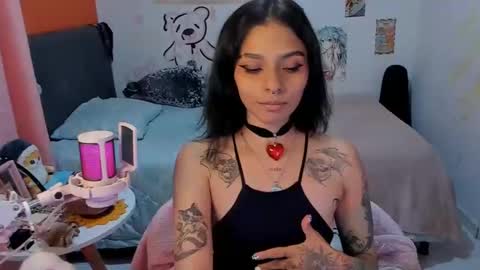 Snapshot of _dayanne_ chatting on October 2025 03:32:02 AM Pao online show from October 2025 03:32:02 AM