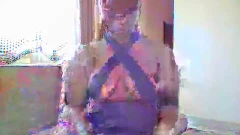 Snapshot of _diva001_ chatting on September 2025 10:16:02 AM bigbootydiva online show from September 2025 10:16:02 AM