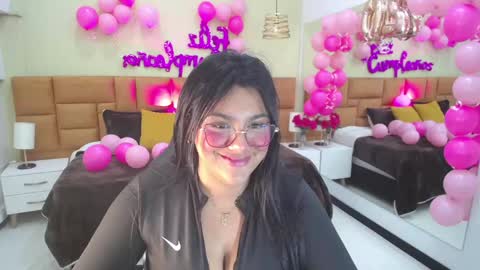 Dulcinea online show from February 2025 11:38:02 AM