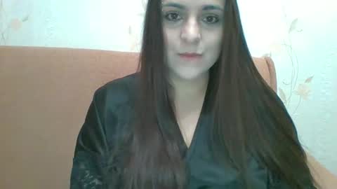 Eloiz online show from February 2025 03:54:02 PM