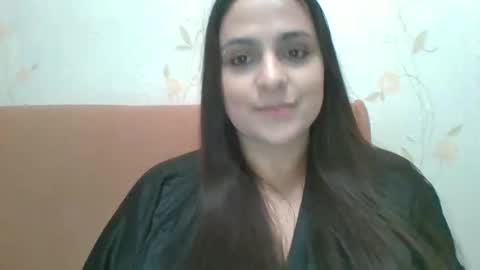 Eloiz online show from February 2025 06:58:01 PM
